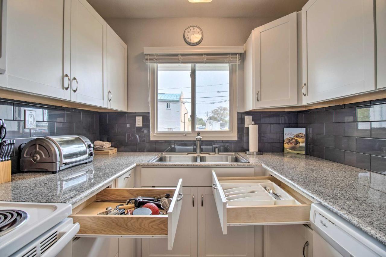 Walkable Carson City Duplex With Private Patio! ภายนอก รูปภาพ