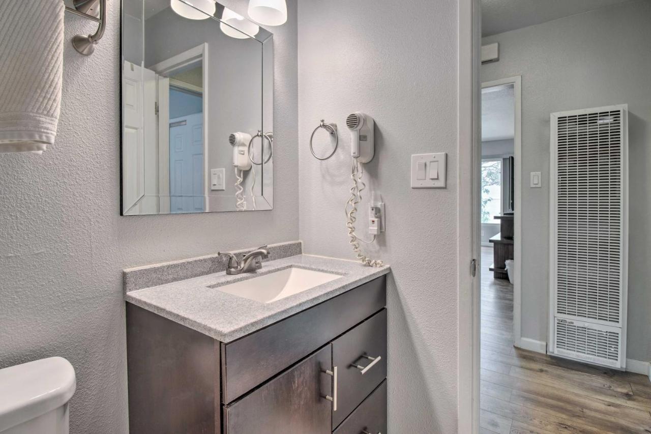 Walkable Carson City Duplex With Private Patio! ภายนอก รูปภาพ